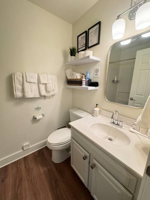 Cute And Cozy Comfy Birds Junior Cottage - 1 Mile To Dwntn Ocean Springs, Near Beach With Golf Cart Kültér fotó